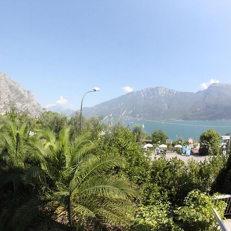 Hotel Riviera Panoramic Green Resort Limone sul Garda Habitación foto