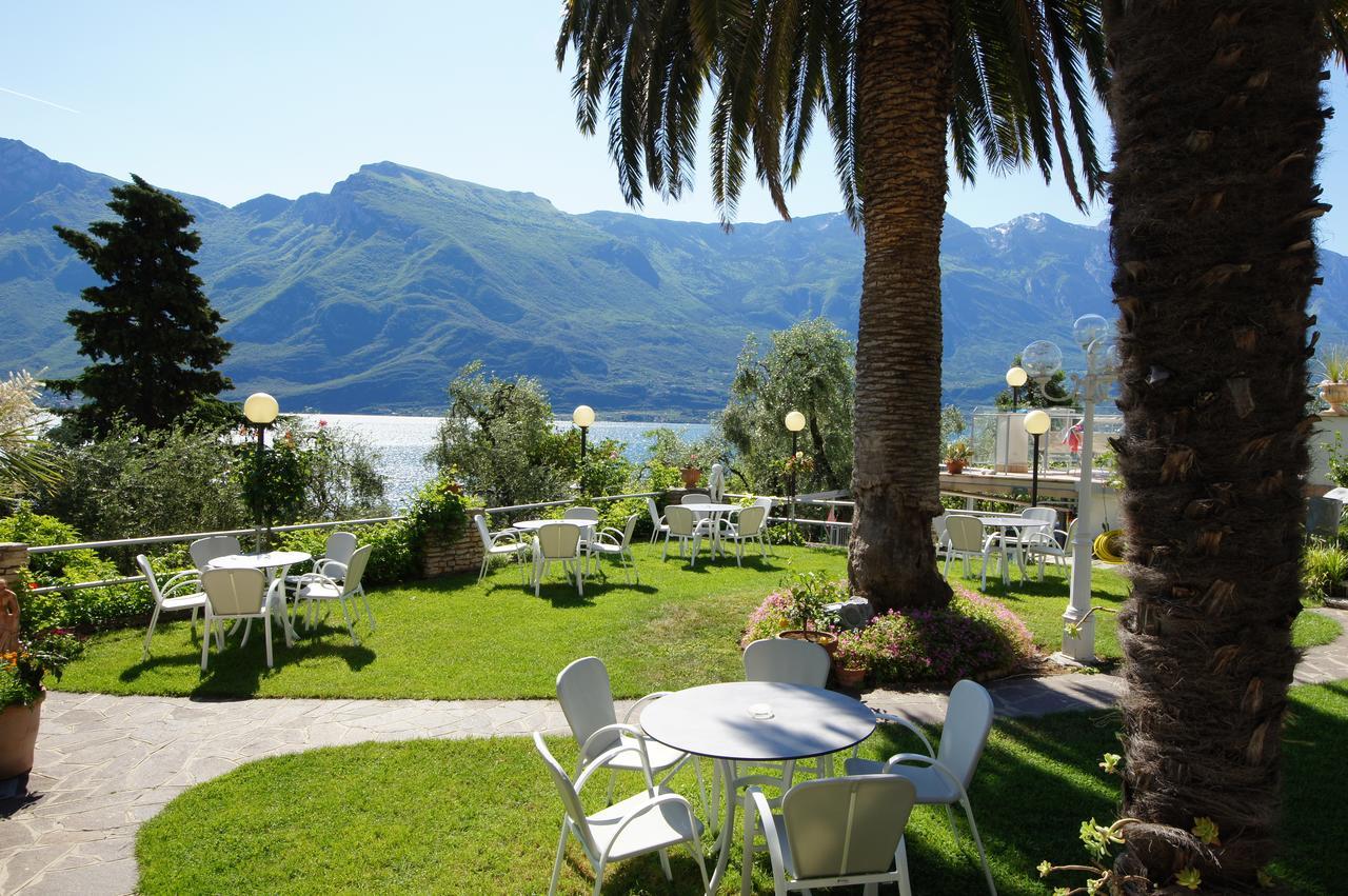 Hotel Riviera Panoramic Green Resort Limone sul Garda Exterior foto