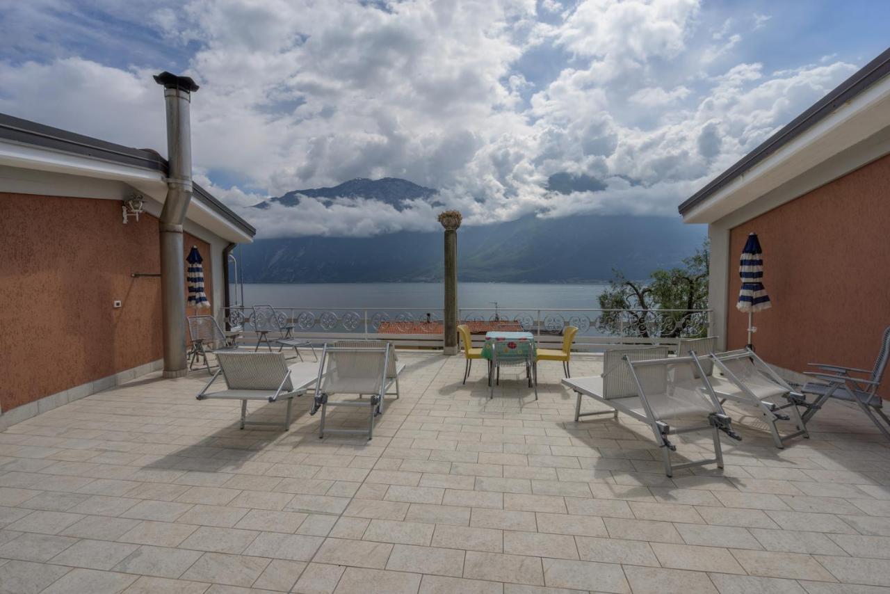 Hotel Riviera Panoramic Green Resort Limone sul Garda Exterior foto