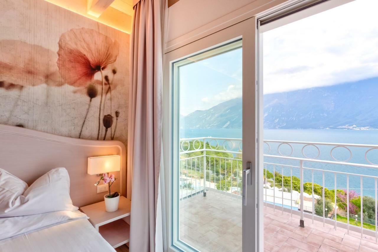 Hotel Riviera Panoramic Green Resort Limone sul Garda Exterior foto