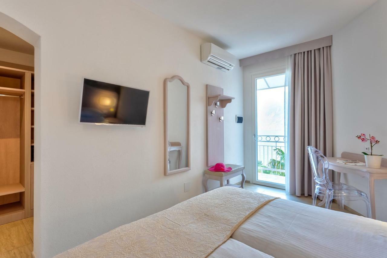 Hotel Riviera Panoramic Green Resort Limone sul Garda Exterior foto